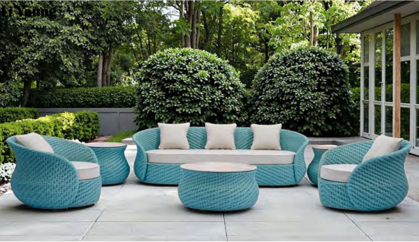 10170 sofa - Image 2