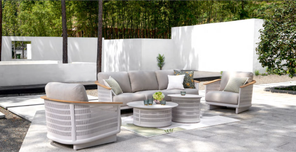 10173 sofa - Image 2