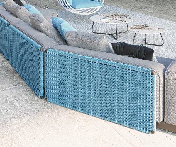 10376 sofa - Image 2