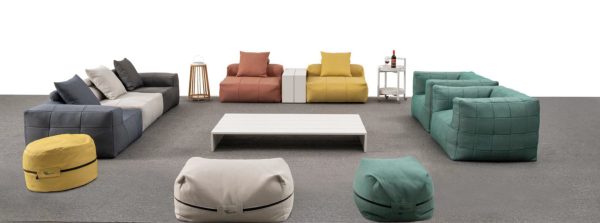 10517 sofa - Image 3