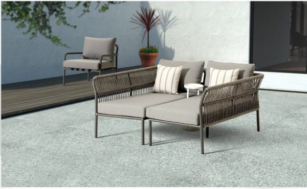 10513 sofa - Image 3
